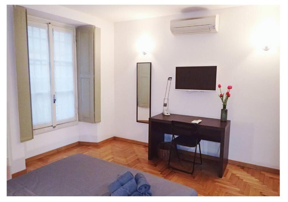 Urban House - Elegant Apartment Brera Milan Center Екстер'єр фото